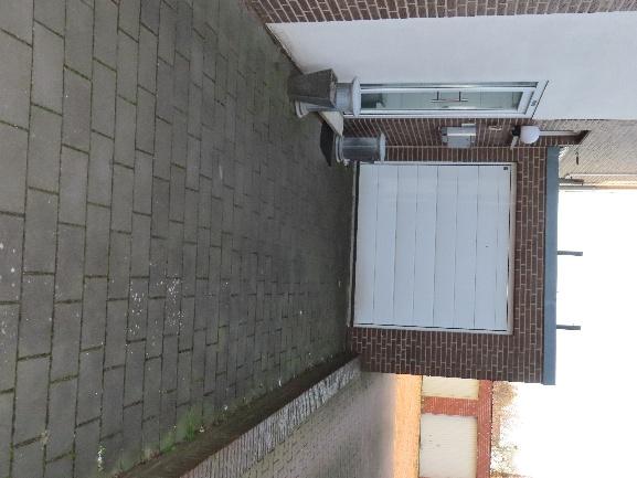 Foto 8 von 19 — Kfz-Stellplatz, Gewerbeeinheit (z.B. Laden, Büro)