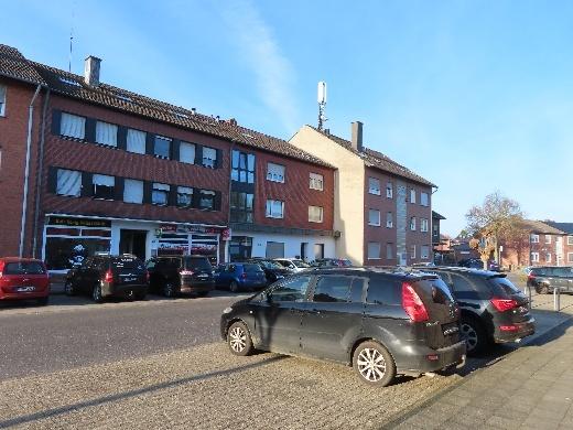 Foto 5 von 19 — Kfz-Stellplatz, Gewerbeeinheit (z.B. Laden, Büro)