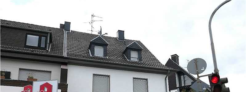 Foto 1 von 13 — Mehrfamilienhaus, Einfamilienhaus