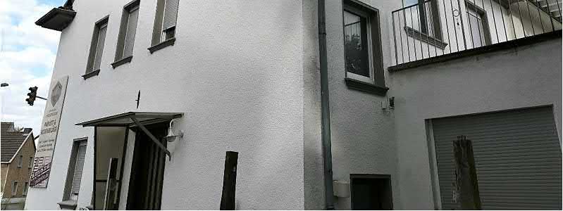 Foto 7 von 13 — Mehrfamilienhaus, Einfamilienhaus