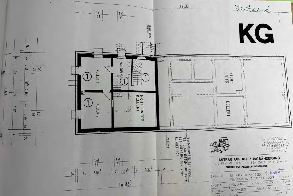Foto 4 von 19 — Zweifamilienhaus
