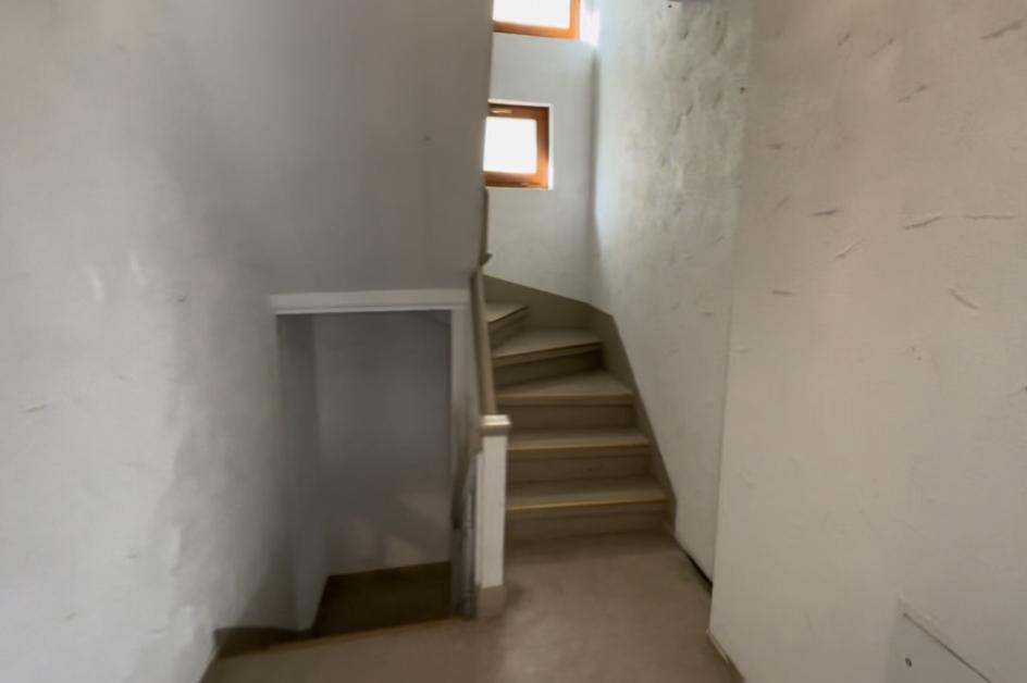 Foto 5 von 5 — Mehrfamilienhaus