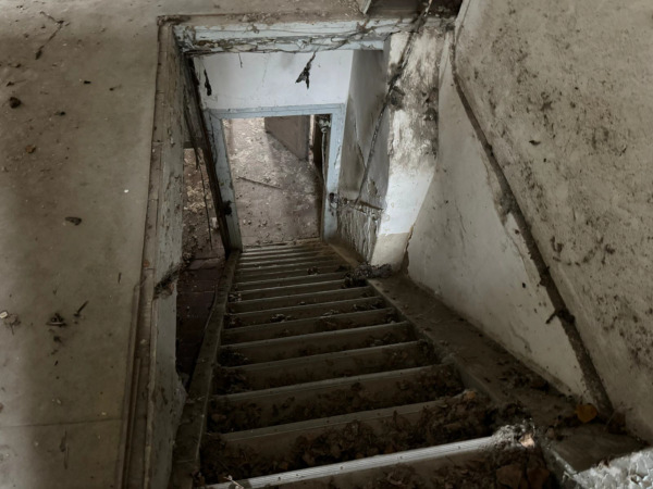 Foto 5 von 8 — Wohn-/Geschäftshaus, zweigeschossig