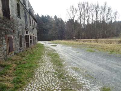 Foto 11 von 32 — Mehrfamilienhaus