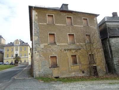 Foto 2 von 32 — Mehrfamilienhaus