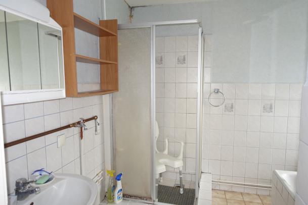 Foto 5 von 12 — Wohn-/Geschäftshaus