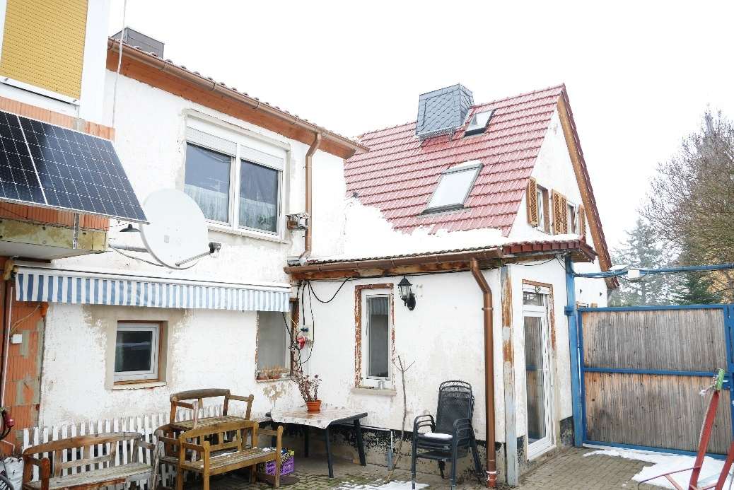 Foto 3 von 6 — Einfamilienhaus, mit Anbau