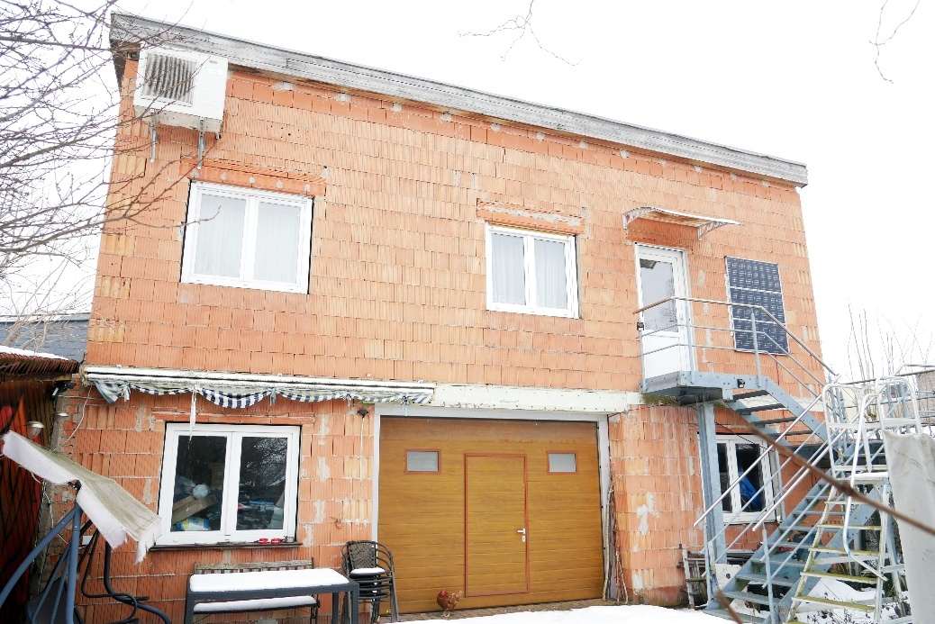Foto 6 von 6 — Einfamilienhaus, mit Anbau