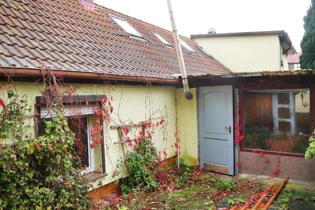Foto 3 von 8 — Einfamilienhaus, Nebengebäude