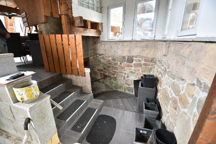 Foto 46 von 51 — Zweifamilienhaus