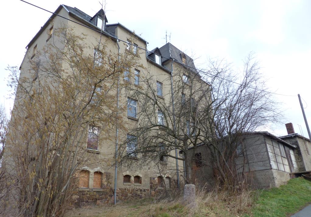 Foto 1 von 3 — Mehrfamilienhaus