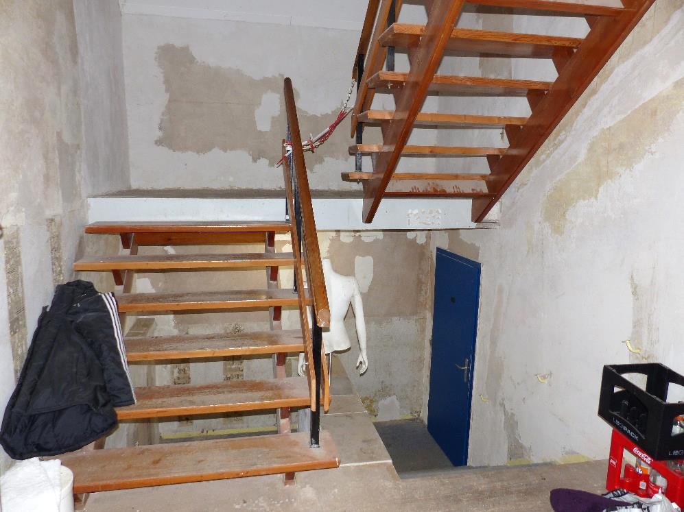 Foto 5 von 7 — Wohn-/Geschäftshaus