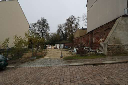 Foto 3 von 4 — unbebautes Grundstück