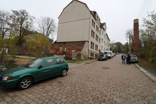 Foto 1 von 4 — unbebautes Grundstück