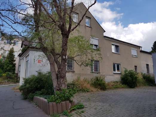 Foto 2 von 18 — Wohn-/Geschäftshaus