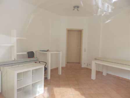 Foto 8 von 11 — Gewerbeeinheit (z.B. Laden, Büro)