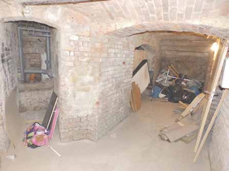 Foto 7 von 11 — Gewerbeeinheit (z.B. Laden, Büro)