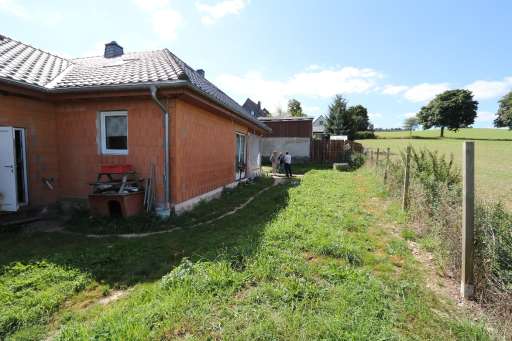 Foto 3 von 3 — Einfamilienhaus