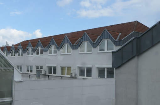 Foto 3 von 24 — Gewerbeeinheit (z.B. Laden, Büro)