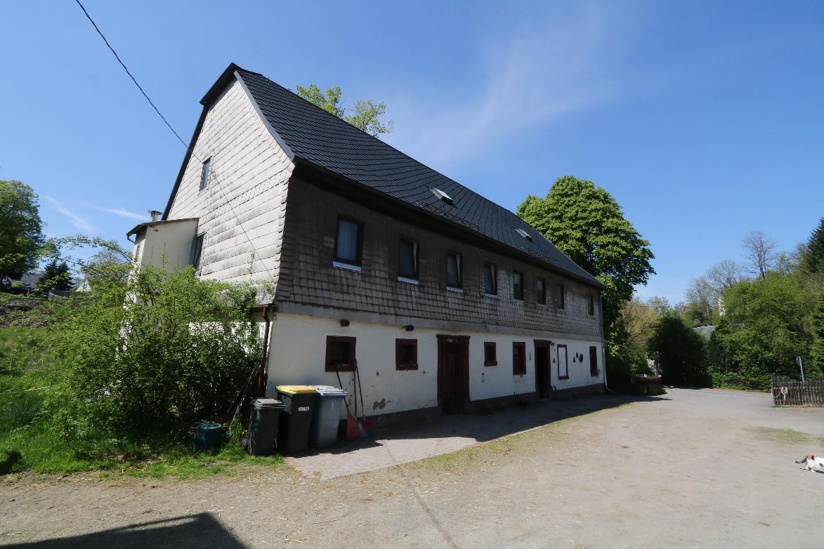 Foto 2 von 6 — Mehrfamilienhaus
