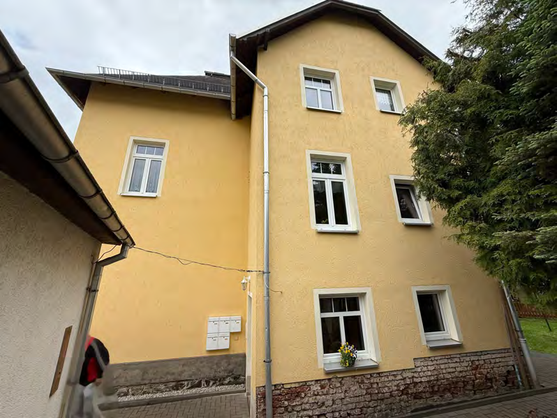 Foto 3 von 21 — Mehrfamilienhaus