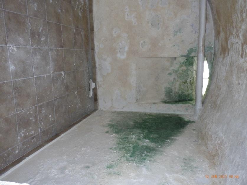 Foto 23 von 34 — Wohn-/Geschäftshaus