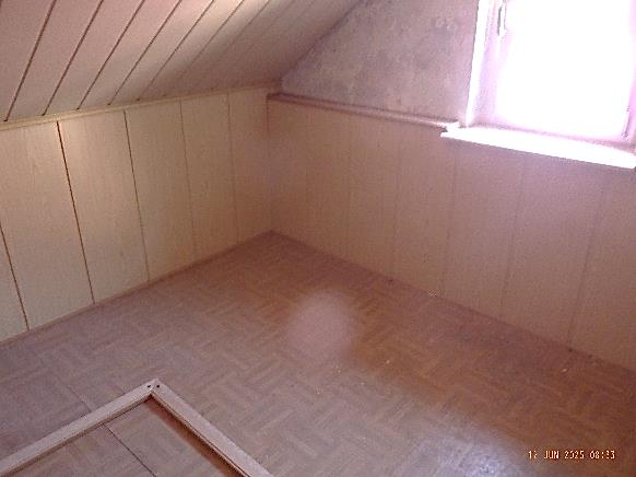 Foto 12 von 34 — Wohn-/Geschäftshaus