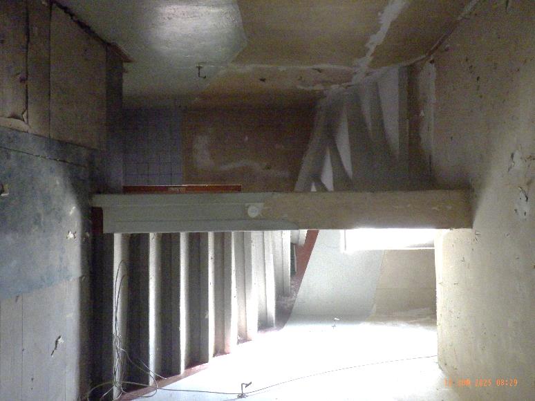 Foto 13 von 34 — Wohn-/Geschäftshaus