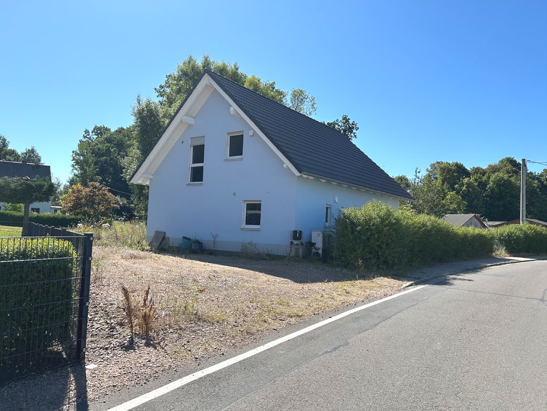 Foto 2 von 9 — Einfamilienhaus