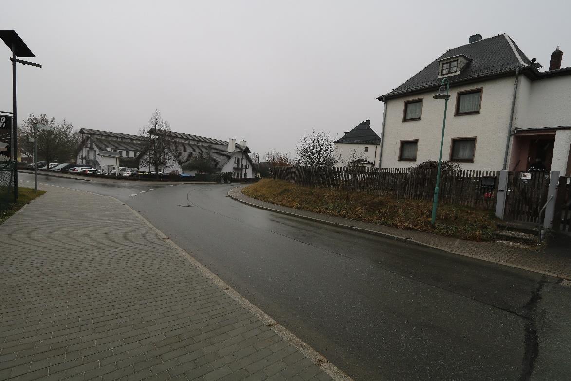 Foto 2 von 6 — Einfamilienhaus