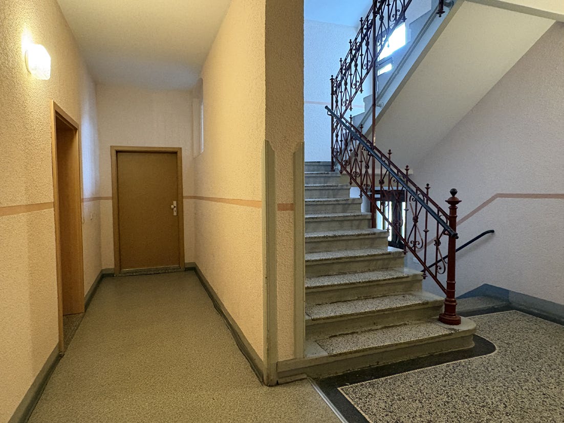 Foto 3 von 7 — Eigentumswohnung (1 bis 2 Zimmer)