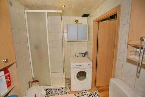 Foto 12 von 16 — Mehrfamilienhaus