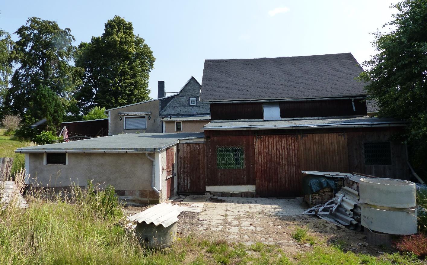 Foto 1 von 4 — Zweifamilienhaus