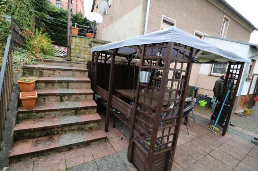 Foto 6 von 6 — Zweifamilienhaus