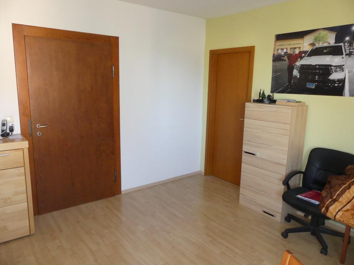 Foto 21 von 25 — Zweifamilienhaus