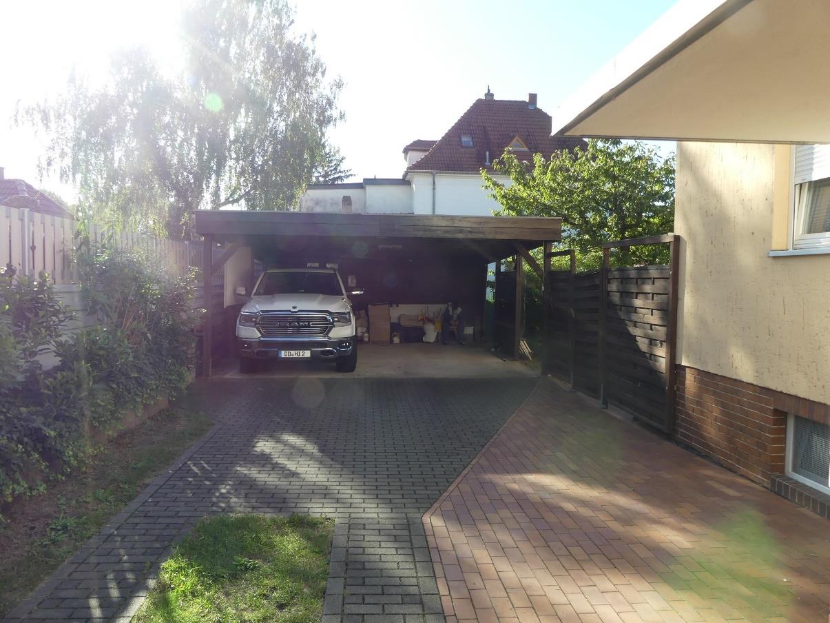 Foto 6 von 25 — Zweifamilienhaus