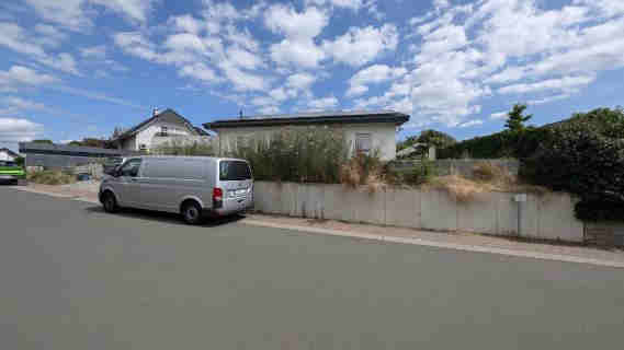 Foto 8 von 25 — Einfamilienhaus, Garage