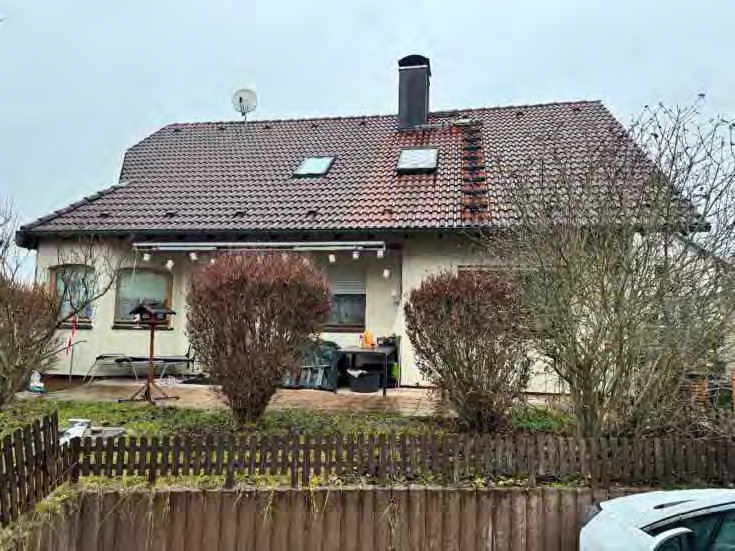 Foto 4 von 38 — Zweifamilienhaus, Zweifamilienhaus mit Doppelgarage und Gewerbeeinheit