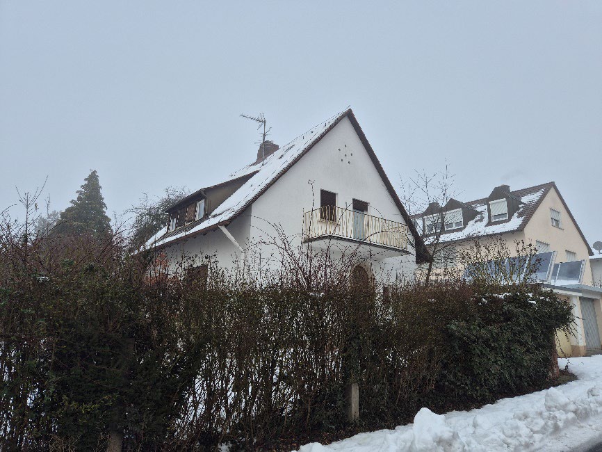 Foto 11 von 13 — Einfamilienhaus, Garage