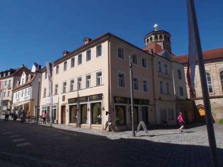 Foto 1 von 30 — Eigentumswohnung (1 bis 2 Zimmer), Eigentumswohnung (3 bis 4 Zimmer), Eigentumswohnung (1 bis 2 Zimmer), Eigentumswohnung (1 bis 2 Zimmer), Eigentumswohnung (3 bis 4 Zimmer), Eigentumswohnung (ab 5 Zimmer), Miteigentumsanteil