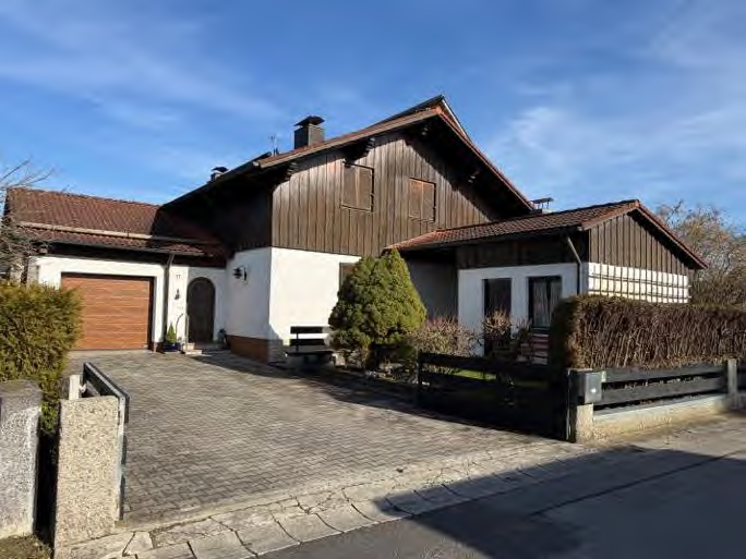 Foto 9 von 32 — Eigentumswohnung (3 bis 4 Zimmer), Garage