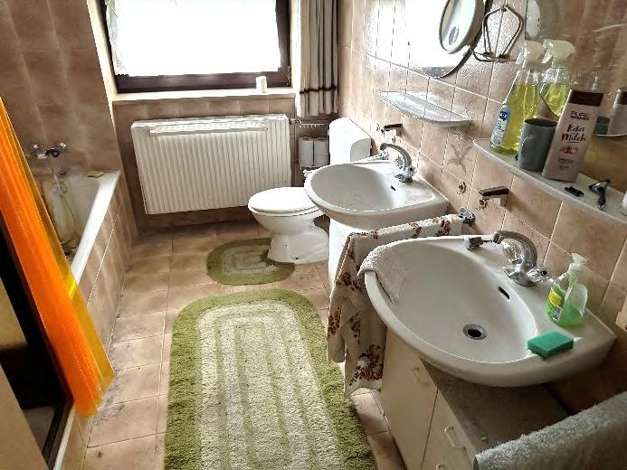 Foto 4 von 36 — Reihenhaus, Garage, Sonstiges, Sonstiges, Sonstiges