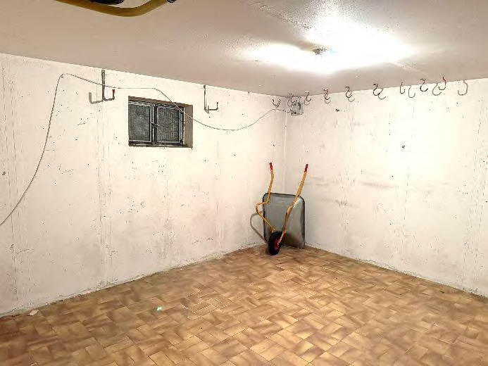 Foto 9 von 36 — Reihenhaus, Garage, Sonstiges, Sonstiges, Sonstiges