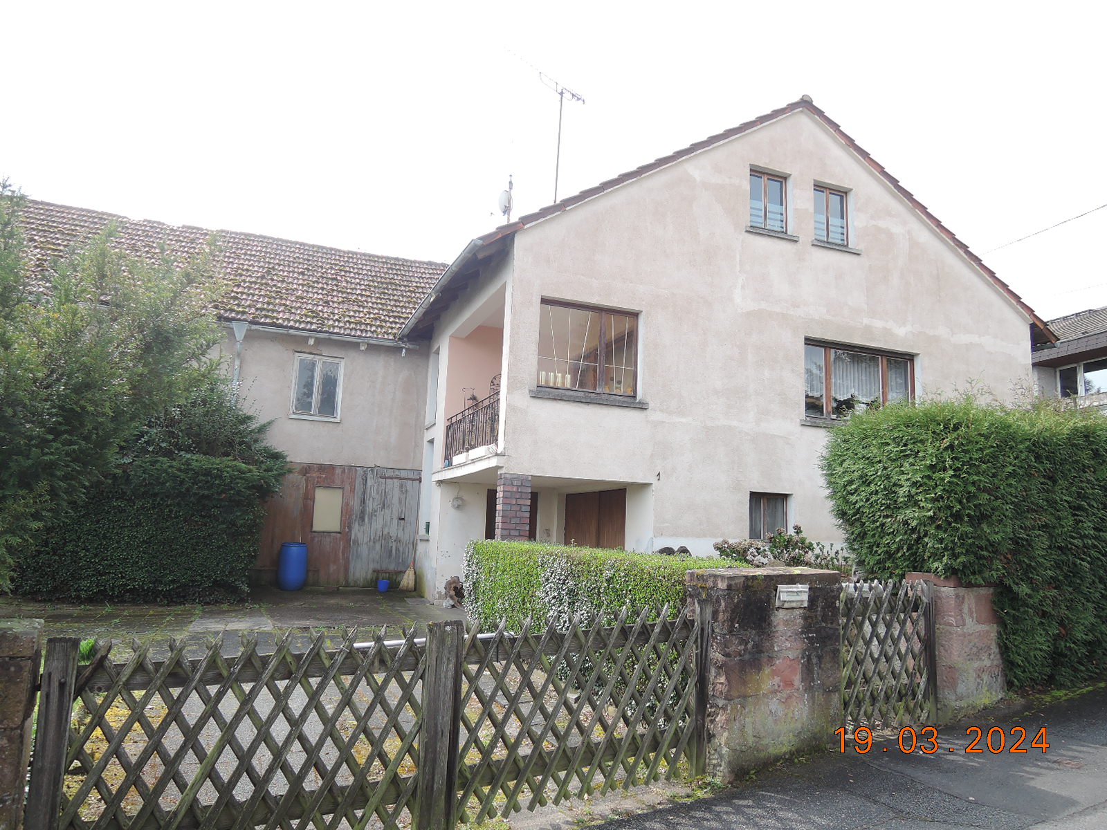 Foto 2 von 3 — Einfamilienhaus, Sonstiges