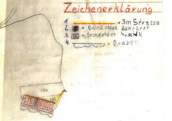 Foto 17 von 18 — Einfamilienhaus, Garage