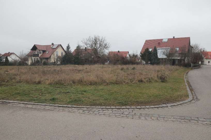 Foto 4 von 7 — unbebautes Grundstück, Baugrundstück