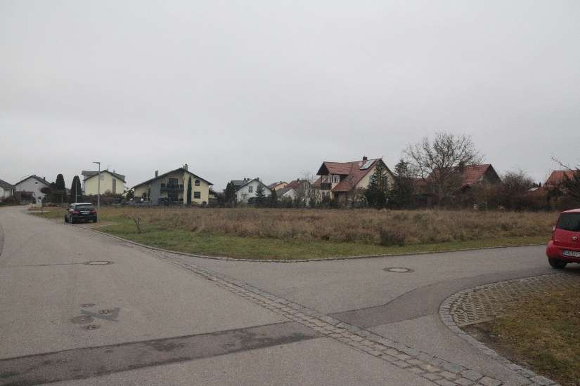 Foto 2 von 7 — unbebautes Grundstück, Baugrundstück