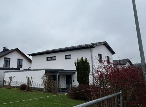 Foto 17 von 28 — Einfamilienhaus, Garage