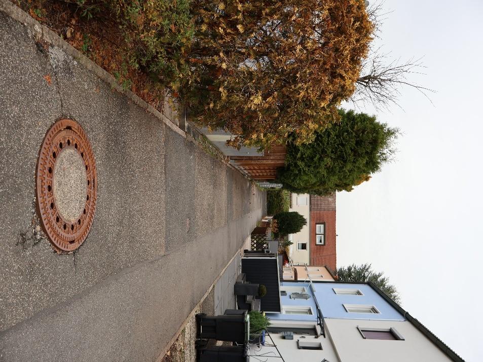 Foto 9 von 12 — Reihenhaus, Garage, Sonstiges, Sonstiges, Sonstiges, Sonstiges, Sonstiges