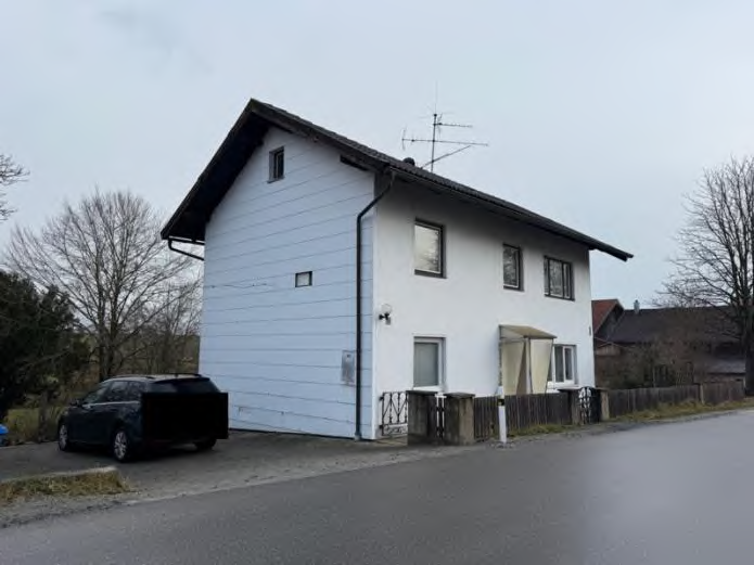 Foto 2 von 12 — Einfamilienhaus